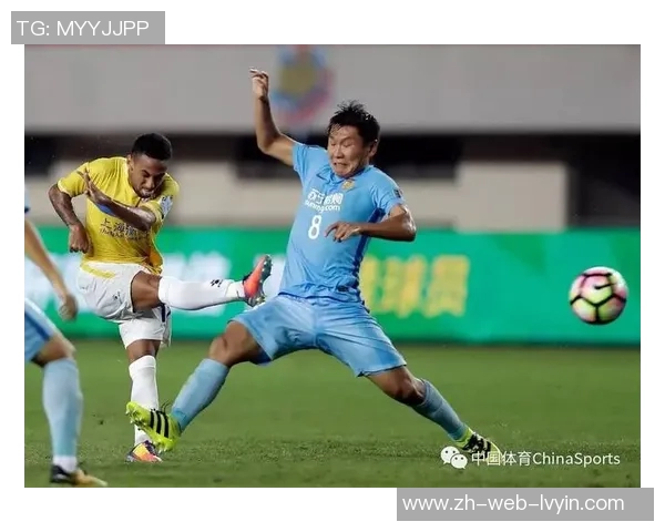 恒大与苏宁决赛激战正酣球场内外激情四溢引发球迷热烈关注